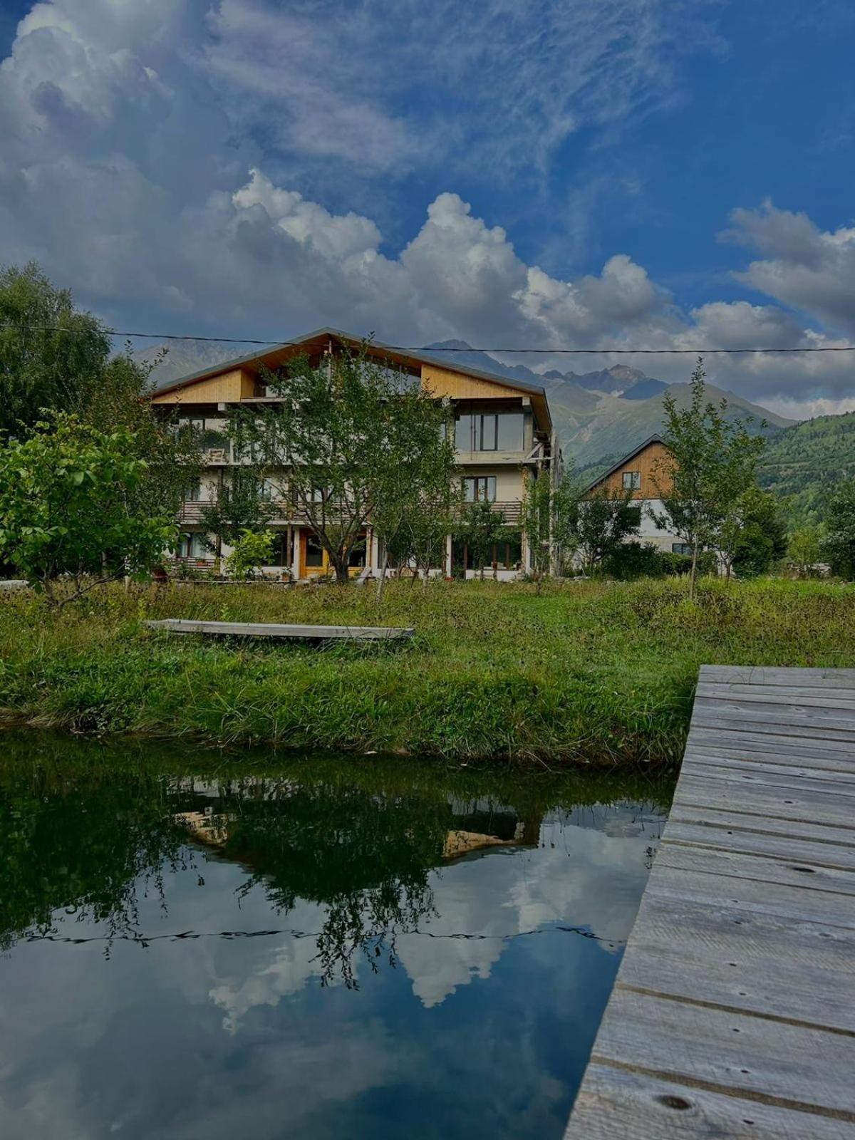 Beko'S Garden Inn Mestia Exterior foto